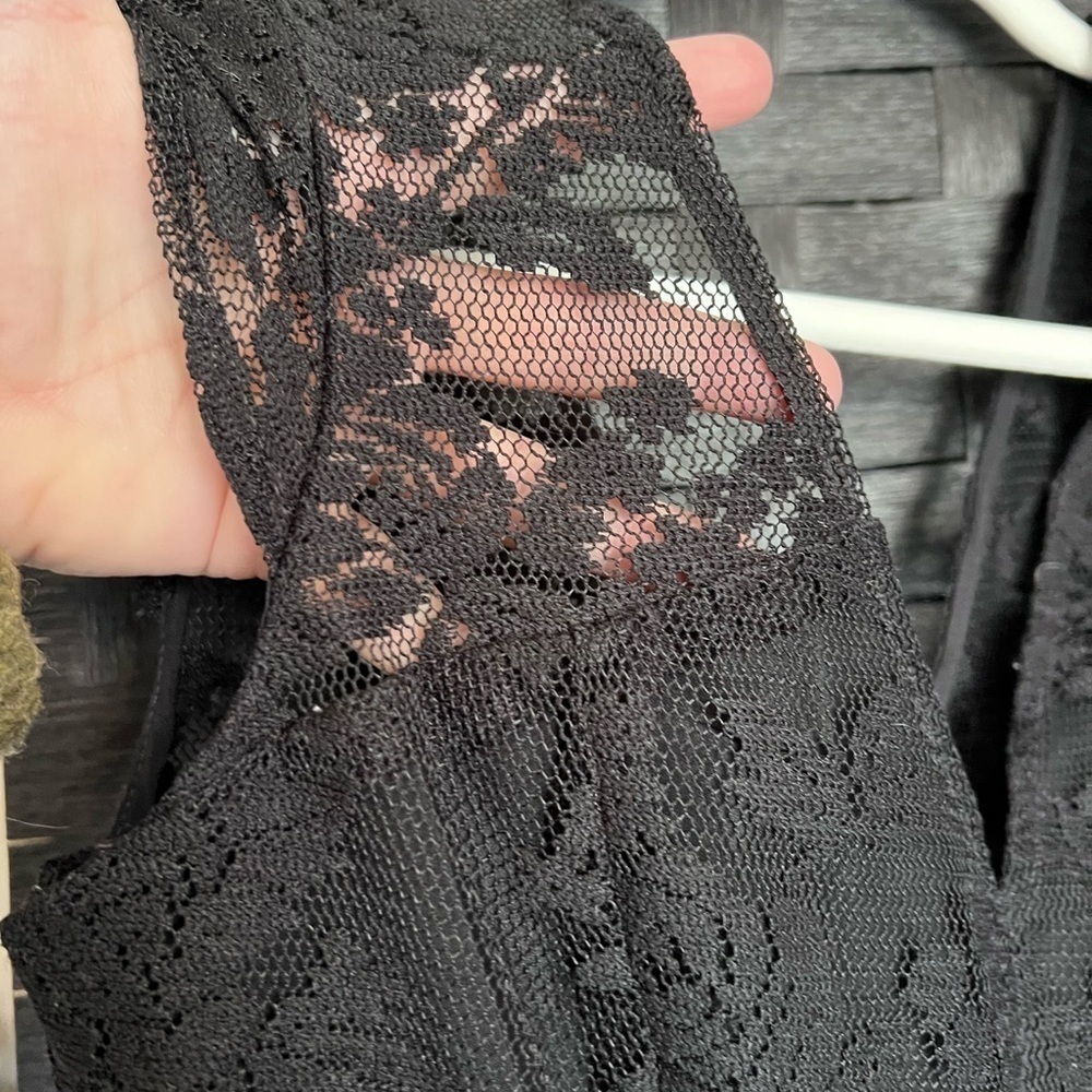 BCBGENERATION Black Lace Romper size 2 - Picture 4 of 8
